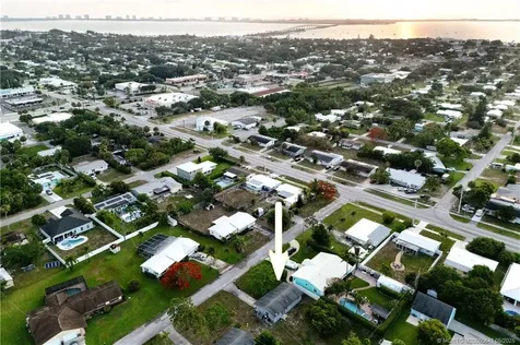 1144 NE Crown Terrace Jensen Beach FL 34957