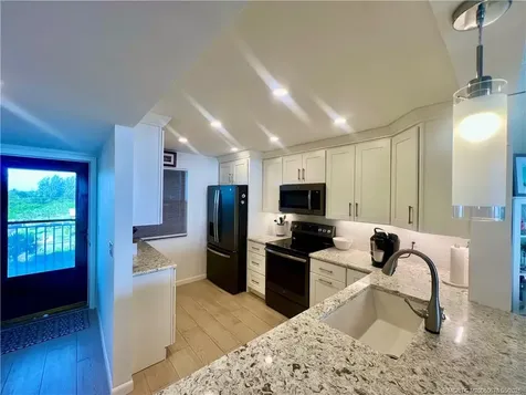 4250 N Highway A1a Highway Hutchinson Island FL 34949
