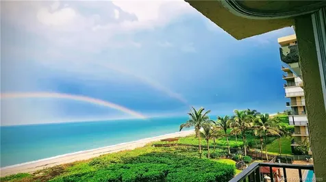 4250 N Highway A1a Highway Hutchinson Island FL 34949