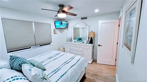 4250 N Highway A1a Highway Hutchinson Island FL 34949