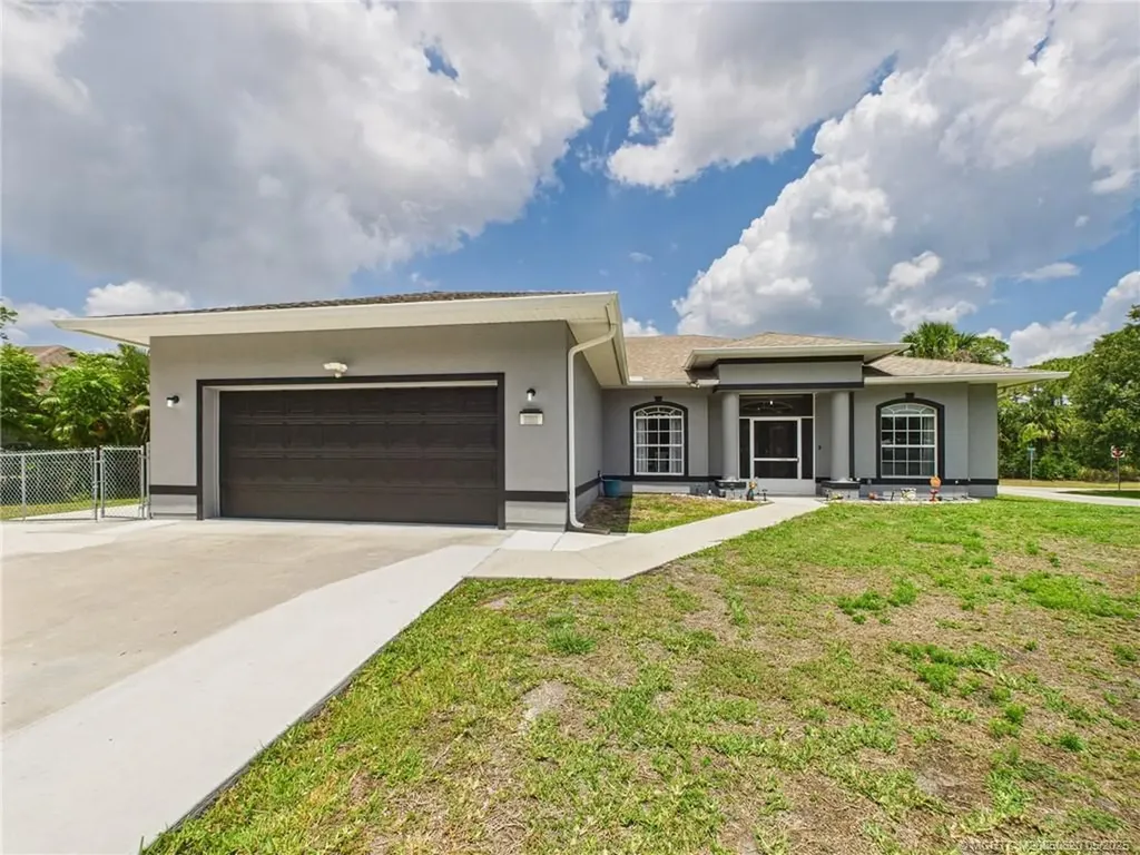 802 Clearmont Street Sebastian FL 32958