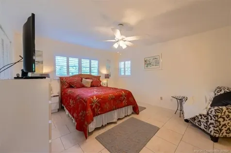 2950 SE Ocean Boulevard Stuart FL 34996