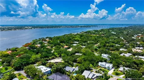8 Kingston Court Stuart FL 34996