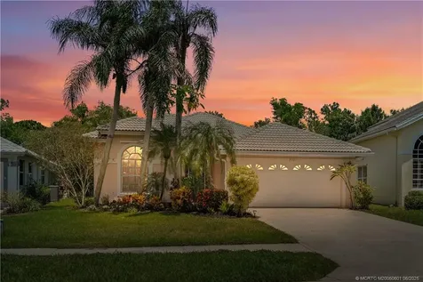 7221 SE Seagate Lane Stuart FL 34997