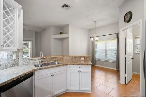 7221 SE Seagate Lane Stuart FL 34997