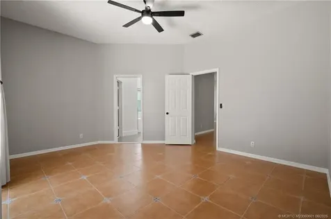 7221 SE Seagate Lane Stuart FL 34997