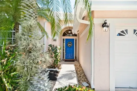 7221 SE Seagate Lane Stuart FL 34997