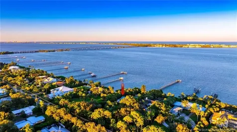 62 S Sewalls Point Road Stuart FL 34996
