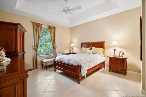 871 NW Red Pine Way Jensen Beach FL 34957