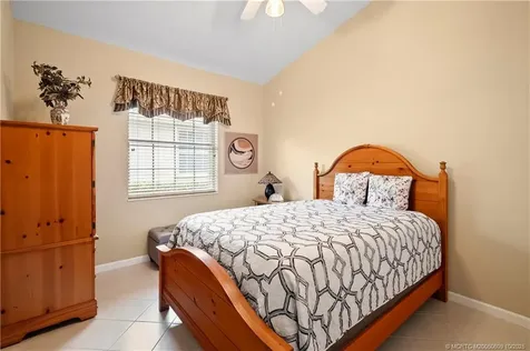 871 NW Red Pine Way Jensen Beach FL 34957