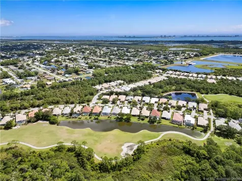 871 NW Red Pine Way Jensen Beach FL 34957