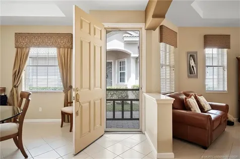 871 NW Red Pine Way Jensen Beach FL 34957