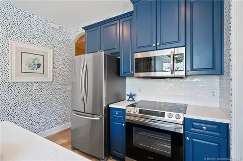 9333 SE Saturn Street Hobe Sound FL 33455