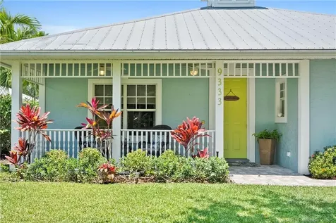 9333 SE Saturn Street Hobe Sound FL 33455