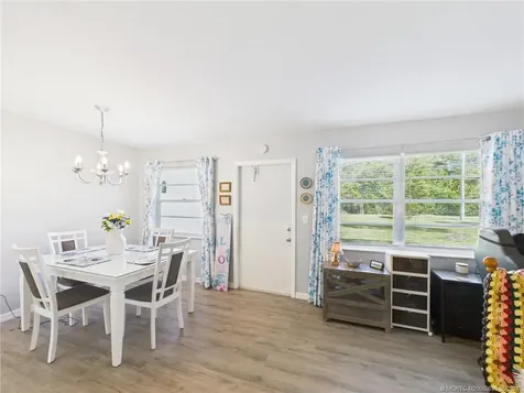 96 Spring Lake Drive Vero Beach FL 32962