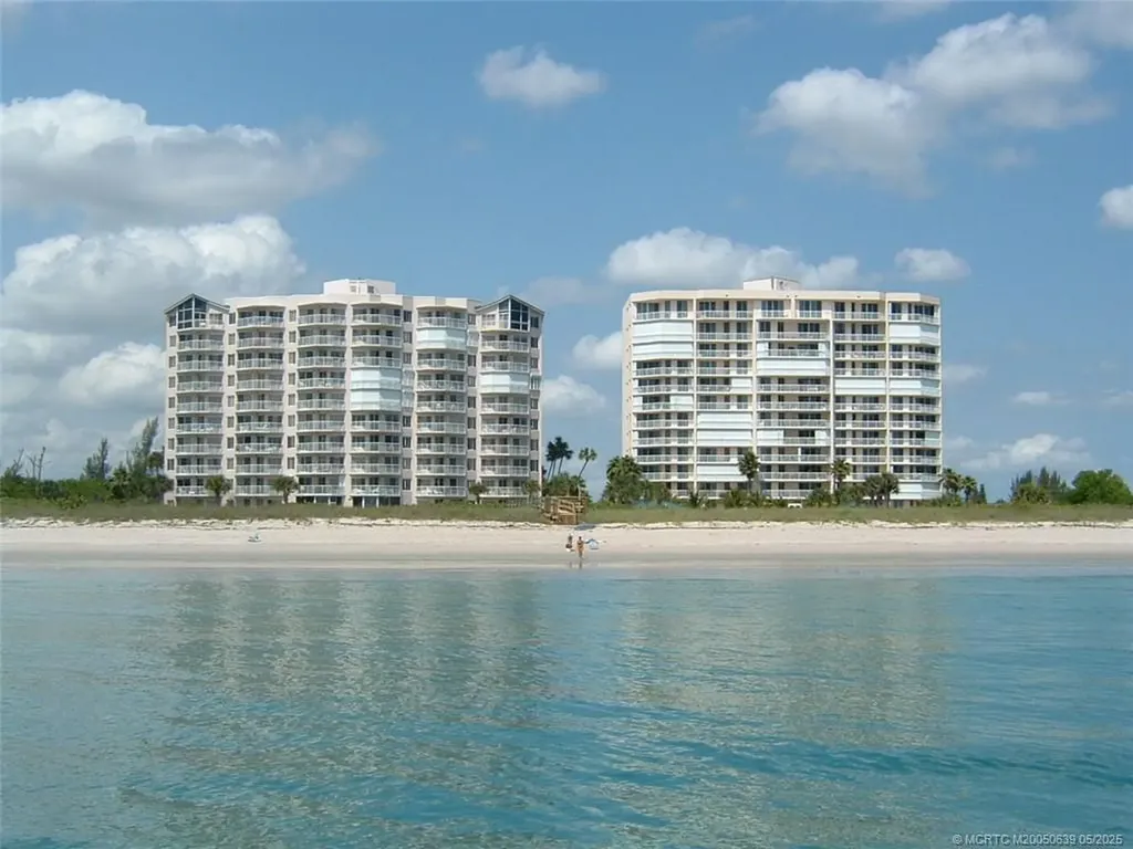 3880 N Highway A1a Hutchinson Island FL 34949