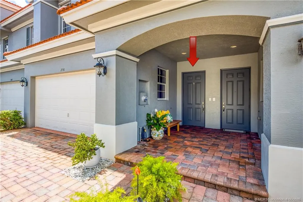 2150 SW Cape Cod Drive Port Saint Lucie FL 34953