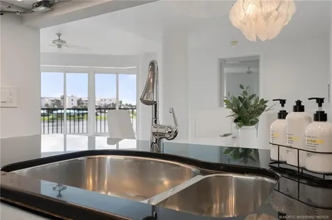221 NE Plantation Road Stuart FL 34996