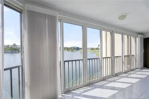 221 NE Plantation Road Stuart FL 34996