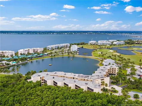 221 NE Plantation Road Stuart FL 34996