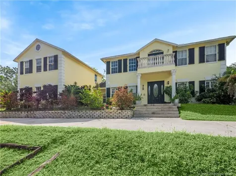 11013 SW Redwing Drive Stuart FL 34997