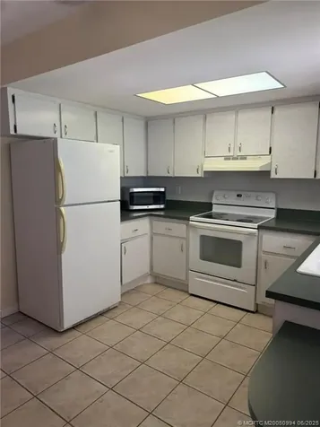 2427 NW Holiday Court Stuart FL 34994
