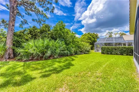 4922 SE Devenwood Way Stuart FL 34997