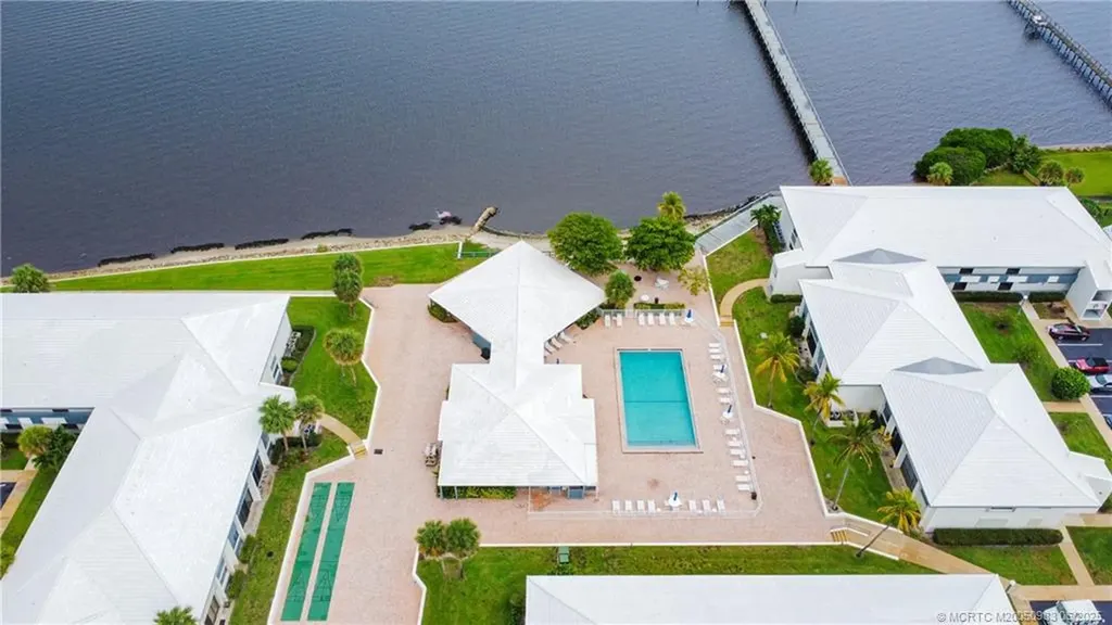 175 SE Saint Lucie Boulevard Stuart FL 34996