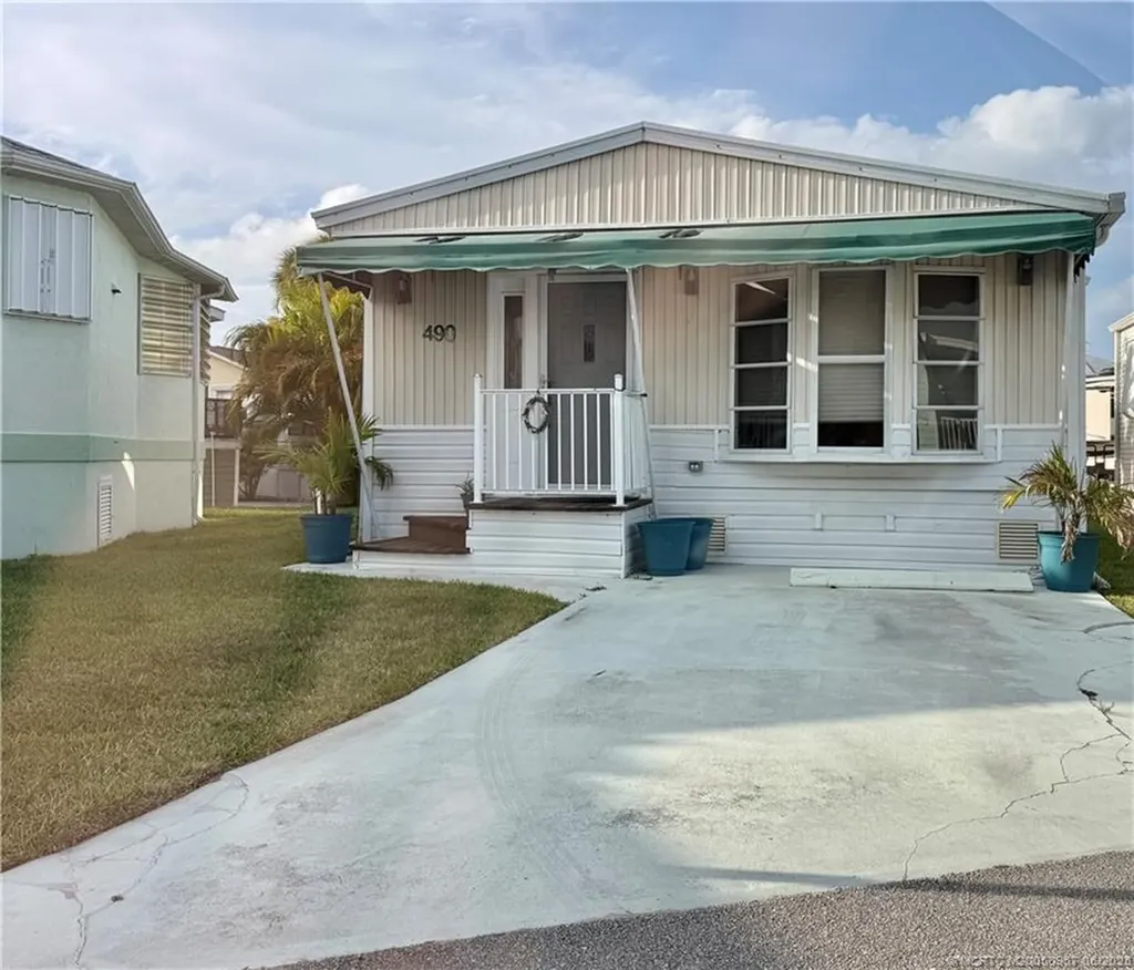 490 Nettles Boulevard Jensen Beach FL 34957