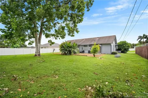 1074 SW Jennifer Terrace Port St Lucie FL 34953