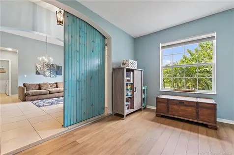 363 SW Film Avenue Port St Lucie FL 34953