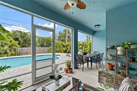 363 SW Film Avenue Port St Lucie FL 34953