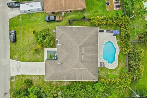 363 SW Film Avenue Port St Lucie FL 34953