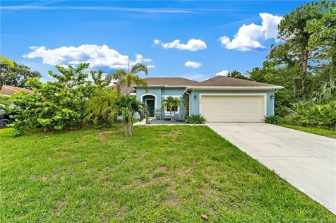 363 SW Film Avenue Port St Lucie FL 34953