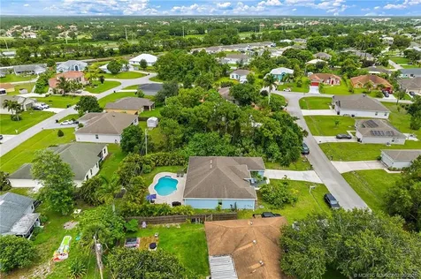363 SW Film Avenue Port St Lucie FL 34953