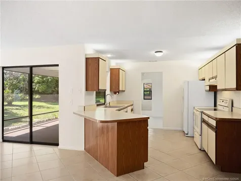 188 SE Crosspoint Drive Port St Lucie FL 34983