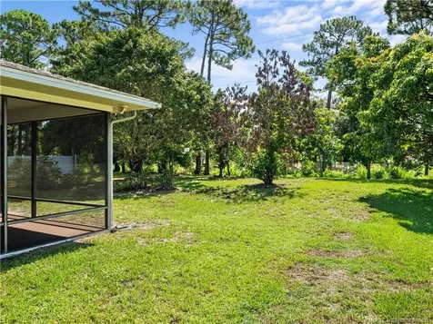 188 SE Crosspoint Drive Port St Lucie FL 34983