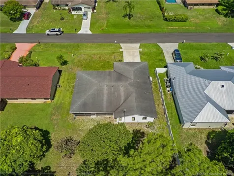 188 SE Crosspoint Drive Port St Lucie FL 34983