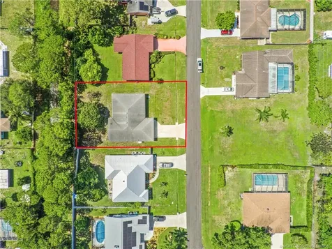 188 SE Crosspoint Drive Port St Lucie FL 34983