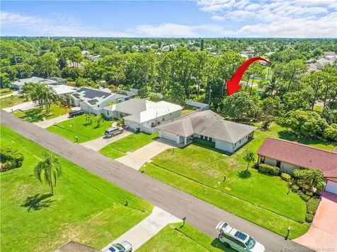 188 SE Crosspoint Drive Port St Lucie FL 34983