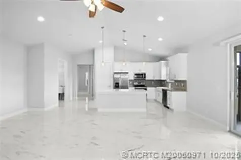 5842 NW Windy Pines Lane Port St Lucie FL 34986