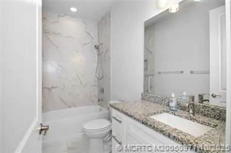 5842 NW Windy Pines Lane Port St Lucie FL 34986