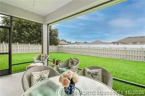 5842 NW Windy Pines Lane Port St Lucie FL 34986