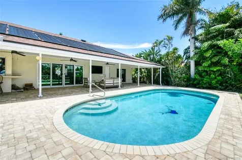 8318 SE Coconut Street Hobe Sound FL 33455