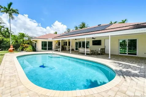 8318 SE Coconut Street Hobe Sound FL 33455