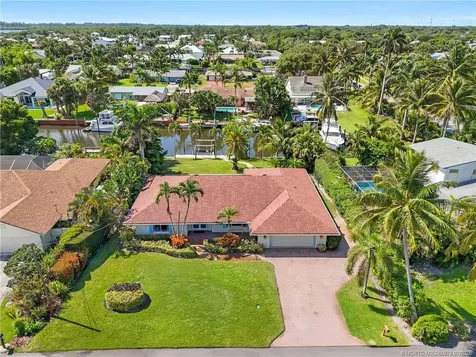 8318 SE Coconut Street Hobe Sound FL 33455