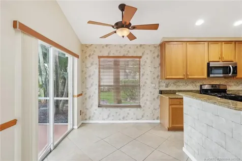 907 SE Westminster Place Stuart FL 34997