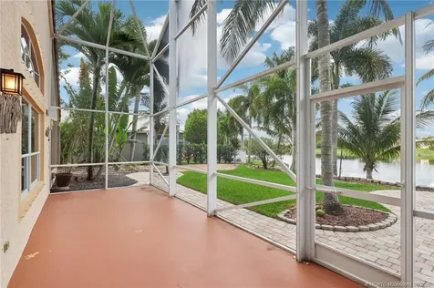 907 SE Westminster Place Stuart FL 34997