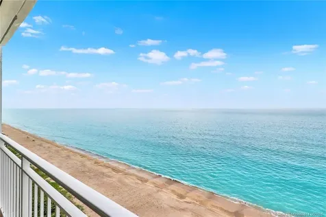 9600 S Ocean Drive Jensen Beach FL 34957