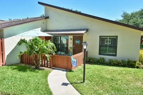 7940 SE Villa Circle Hobe Sound FL 33455